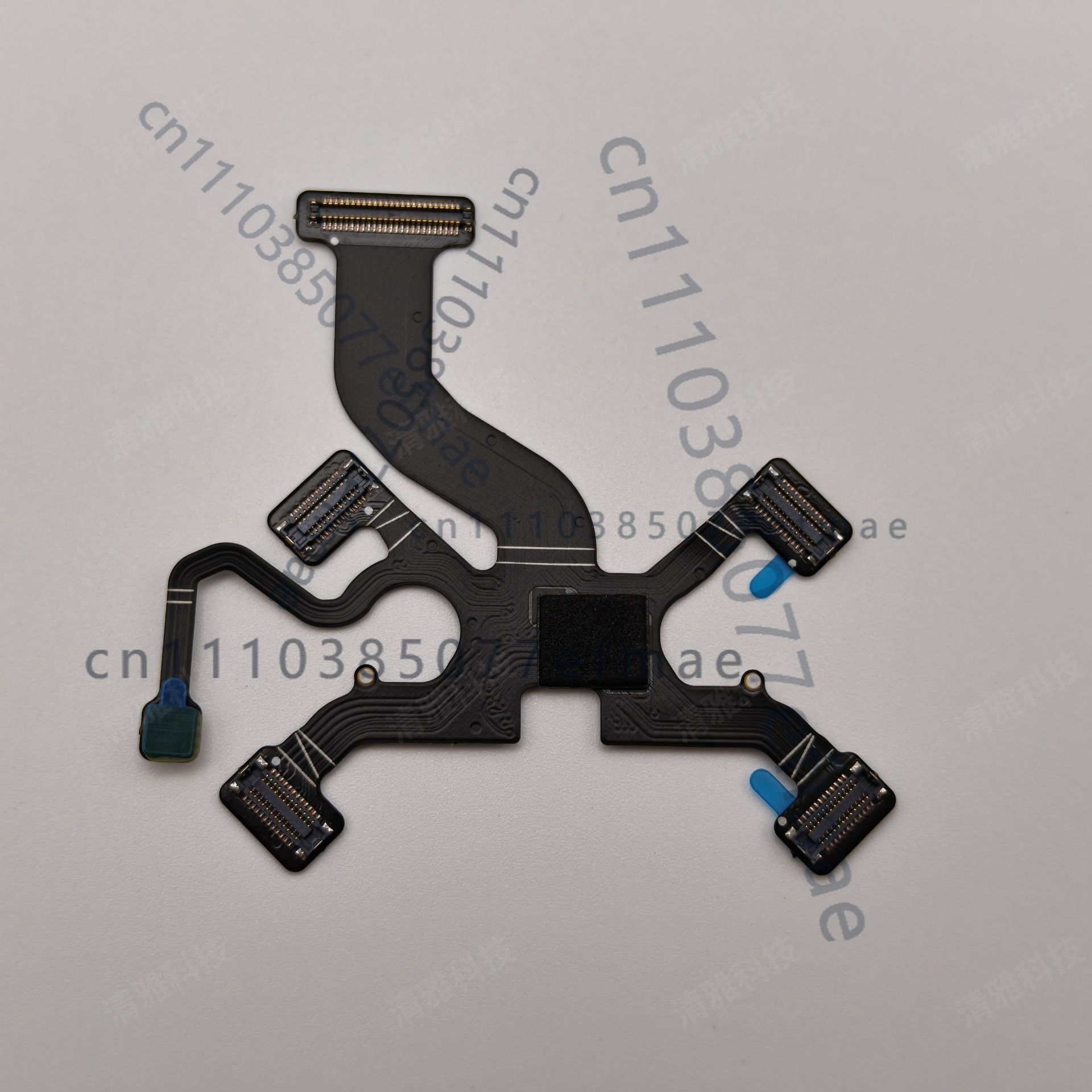 Cavo flessibile 7 in 1 origina - Dji Drone Mini 4 Pro recensione e prezzo